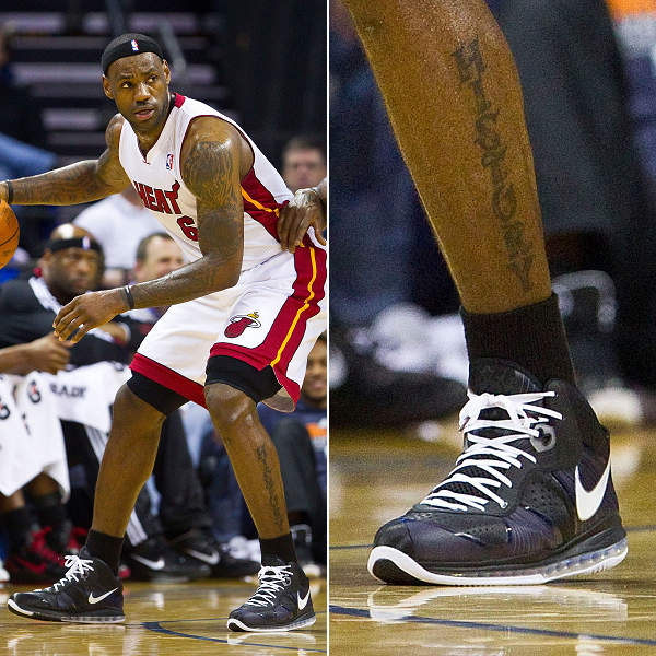 给爷整笑了，曼奇尼假意亲吻布鲁马多，将布鲁马多逗笑