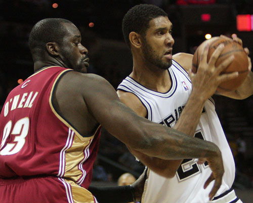 WTT总决赛 向鹏4-2战胜安宰贤晋级男单八强