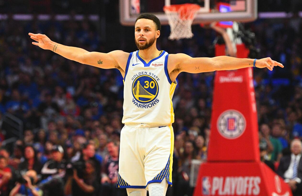 JR这段视频最近在全网爆火！一起来看看是什么原因