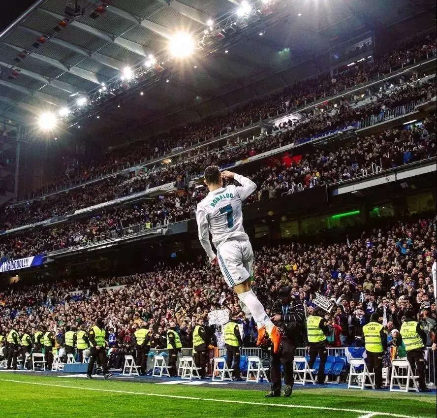 德罗西：热那亚主动向我发出邀约，现在渴望尽快拿到积分