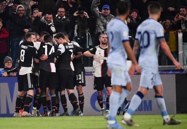 [德甲]法兰克福角球开前点 克里斯滕森头球破门