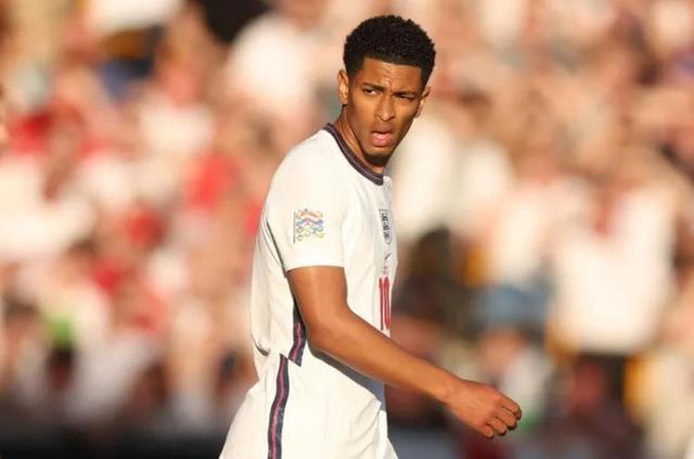 田军到射击射箭中心调研指导工作