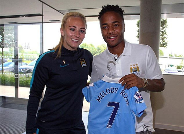 英足总杯16强｜ 主场斗村民誓向卫冕挺进 曼联要紧抓救命稻草