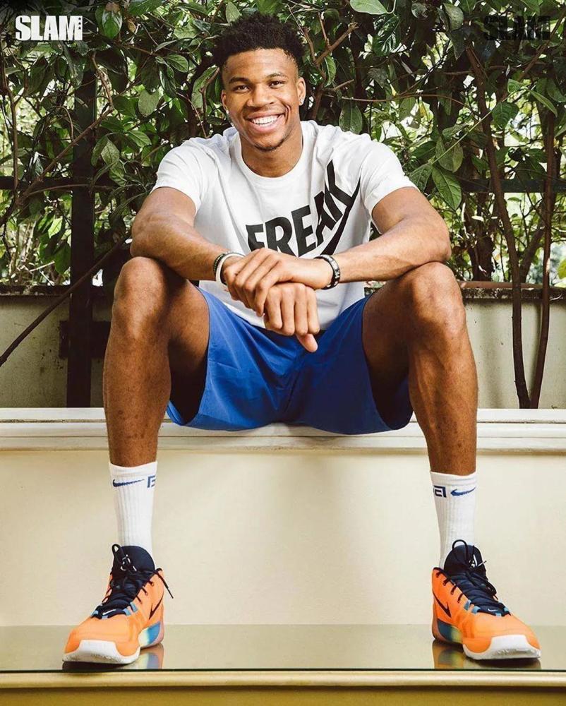 3分3篮板2助攻，杨瀚森获斯普利特称赞：他知道自己应该做什么！